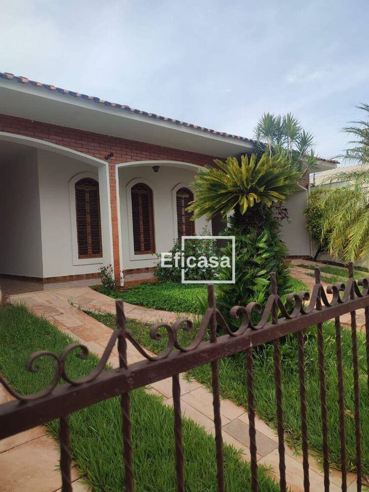 Casa, 3 quartos, 290 m² - Foto 3