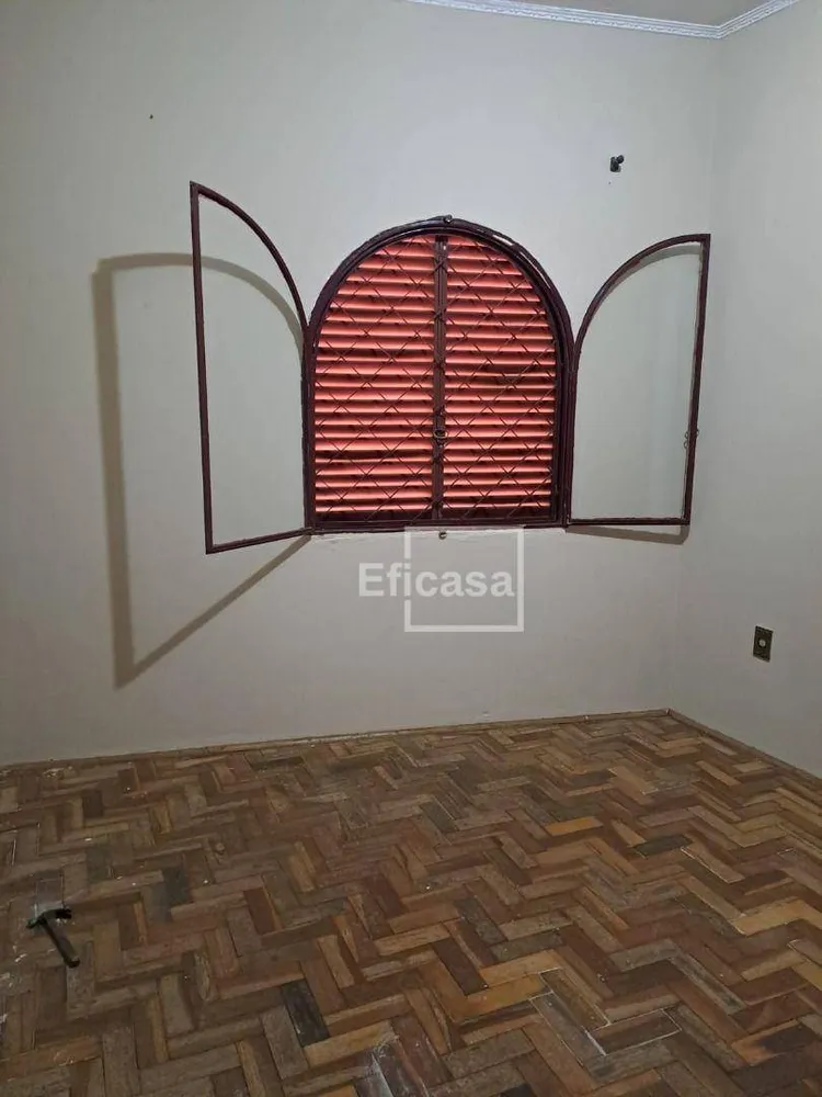 Casa, 3 quartos, 180 m² - Foto 2