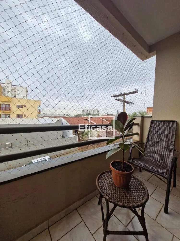 Apartamento, 3 quartos, 100 m² - Foto 2
