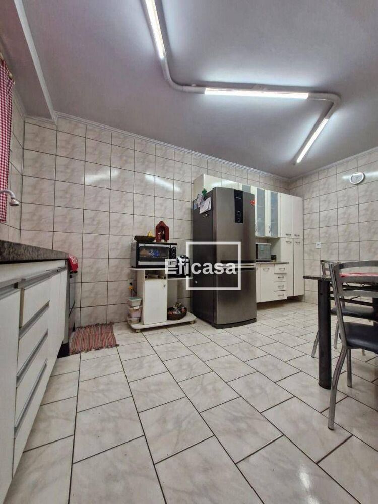 Apartamento, 3 quartos, 100 m² - Foto 4