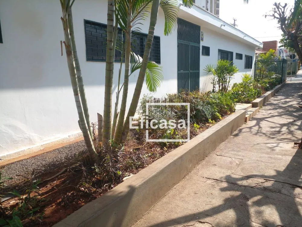 Casa, 3 quartos, 281 m² - Foto 1