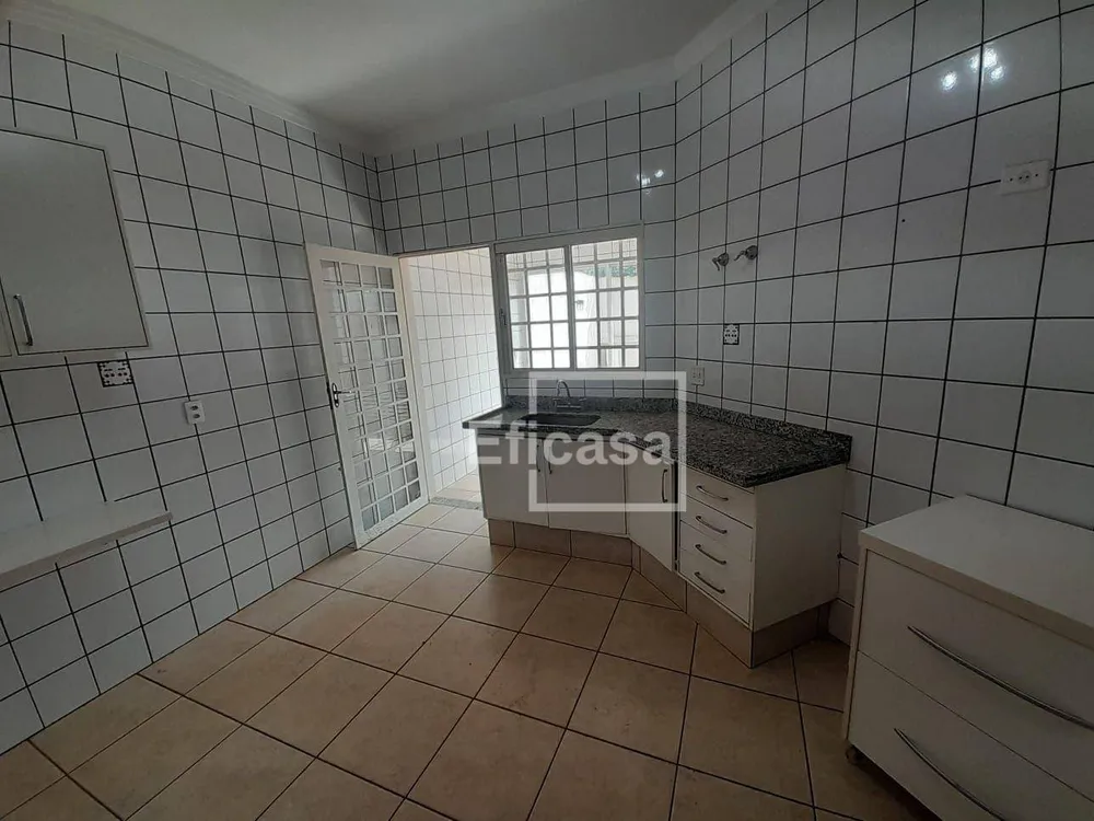 Casa, 2 quartos, 230 m² - Foto 4