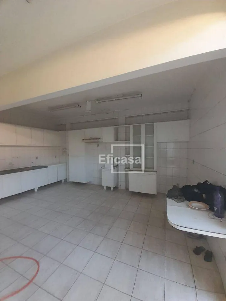 Casa, 3 quartos, 250 m² - Foto 2