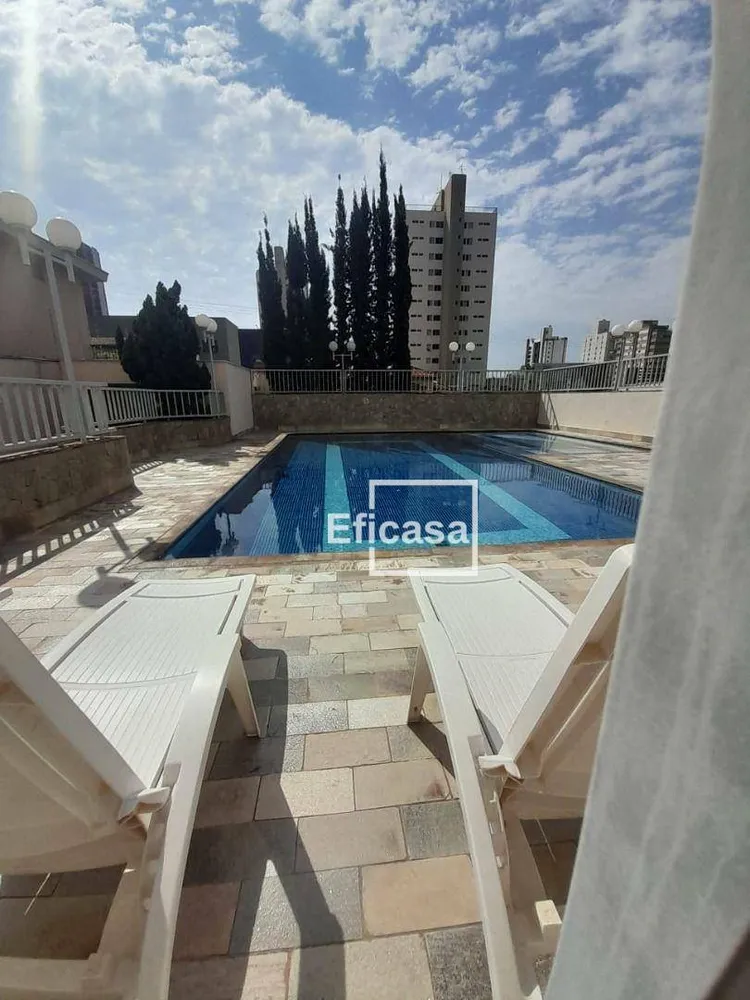 Apartamento, 3 quartos, 185 m² - Foto 1
