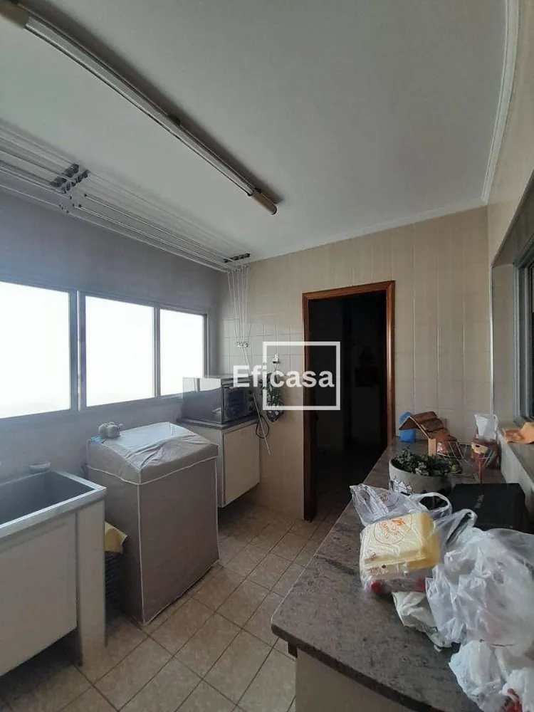 Apartamento, 3 quartos, 185 m² - Foto 8