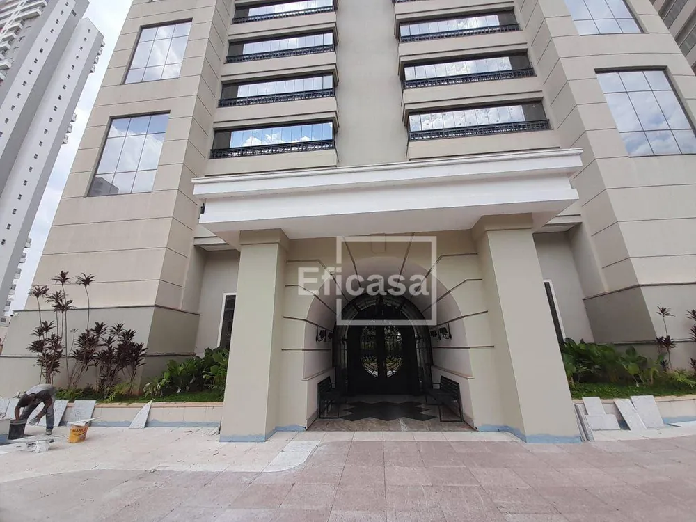 Apartamento, 3 quartos, 245 m² - Foto 2