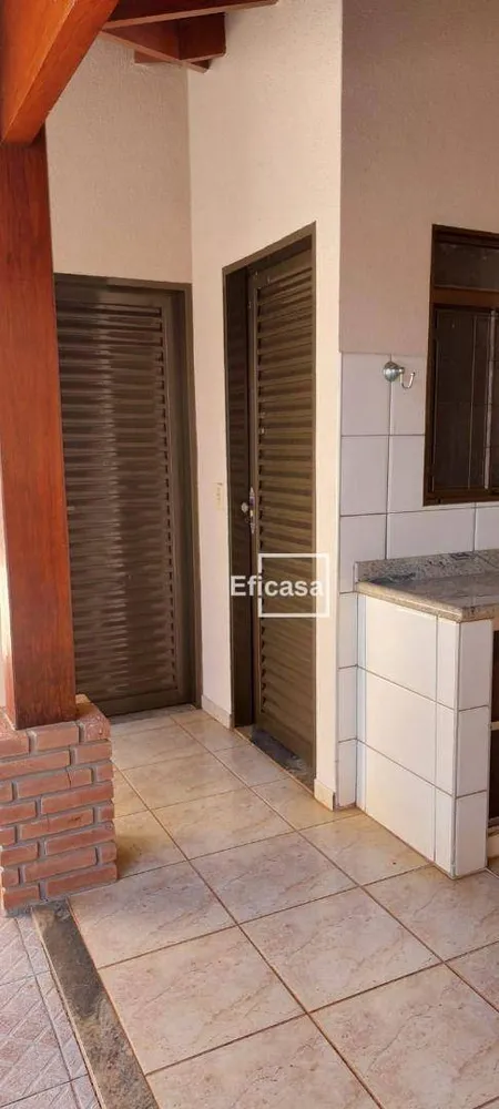 Casa, 4 quartos, 292 m² - Foto 3