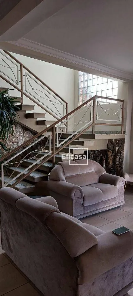 Casa, 4 quartos, 292 m² - Foto 23