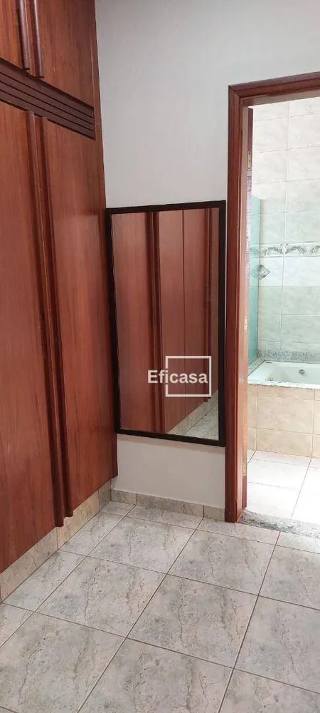 Casa, 4 quartos, 292 m² - Foto 13