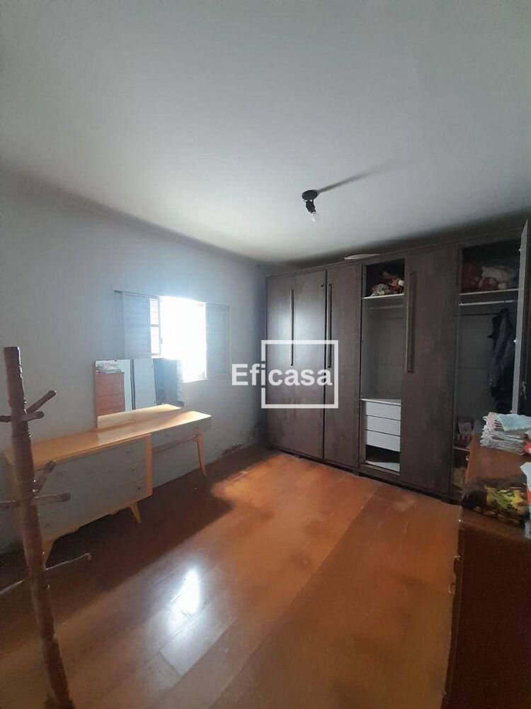 Casa, 3 quartos, 180 m² - Foto 4