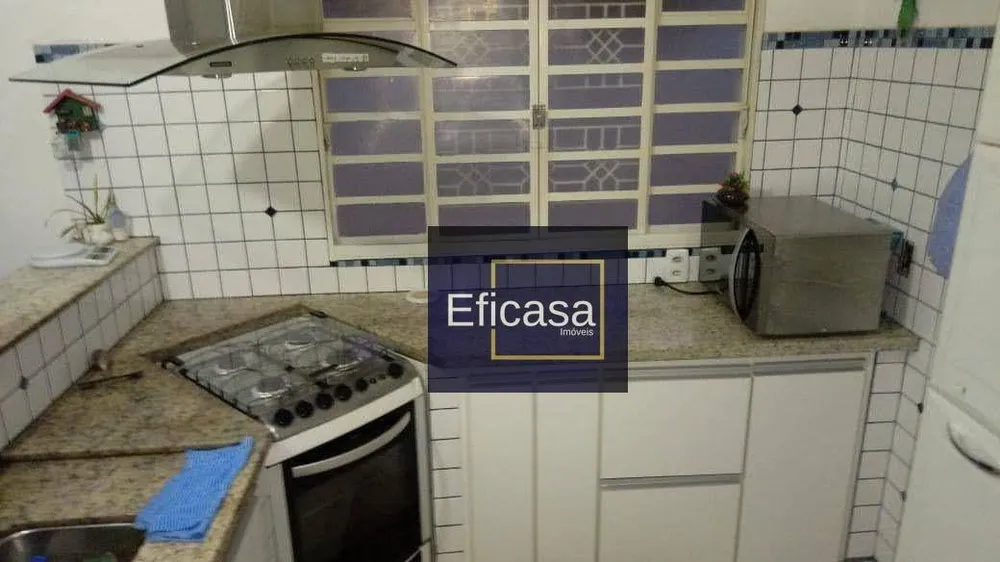 Casa, 3 quartos, 220 m² - Foto 11