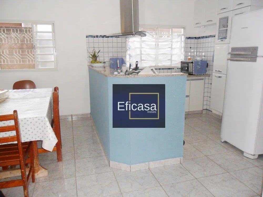Casa, 3 quartos, 220 m² - Foto 12