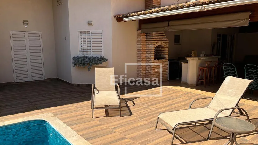Casa, 3 quartos, 236 m² - Foto 3