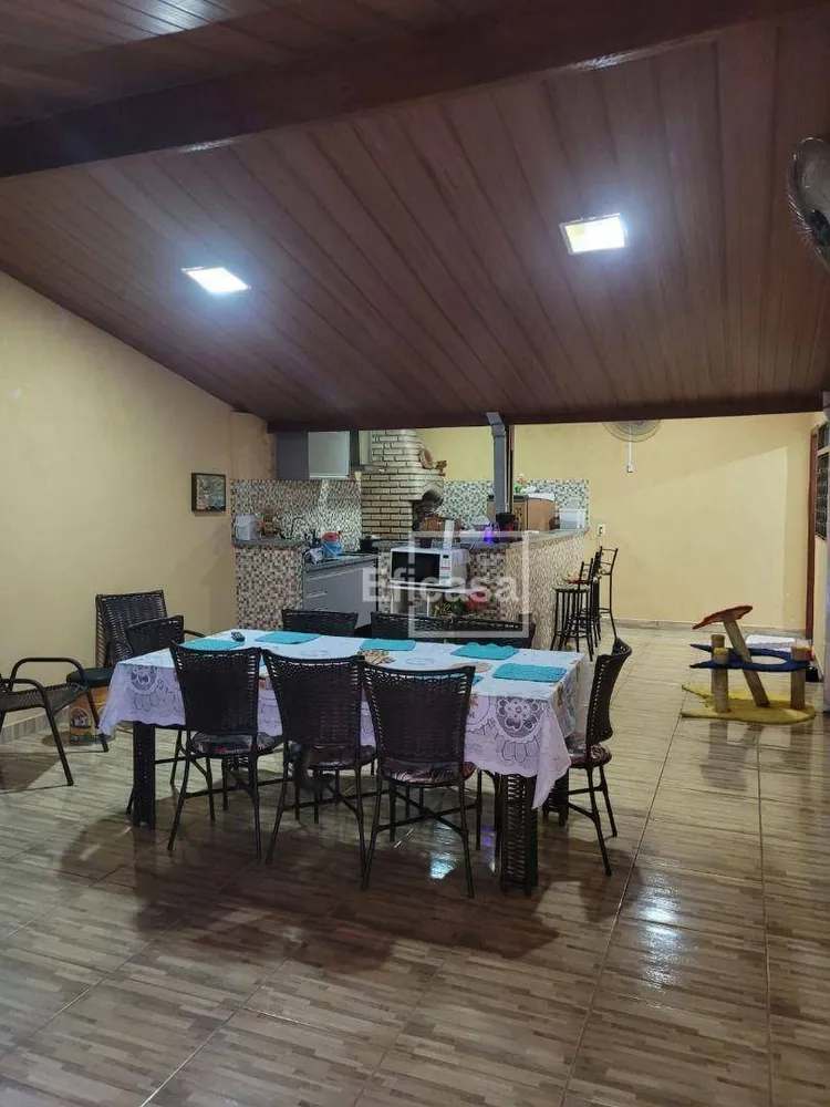 Casa, 3 quartos, 140 m² - Foto 1