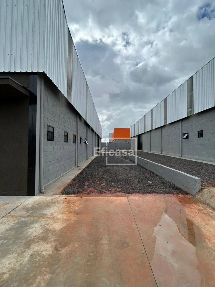 Loja-Salão, 600 m² - Foto 1