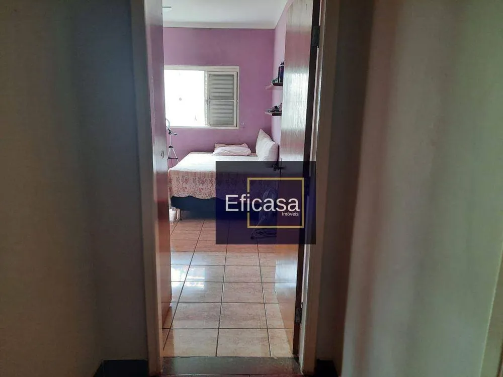 Casa, 3 quartos, 250 m² - Foto 2