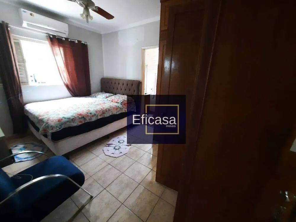 Casa, 3 quartos, 250 m² - Foto 6