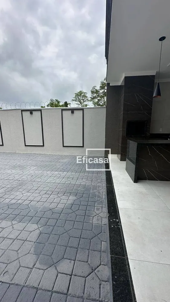 Casa, 3 quartos, 217 m² - Foto 2