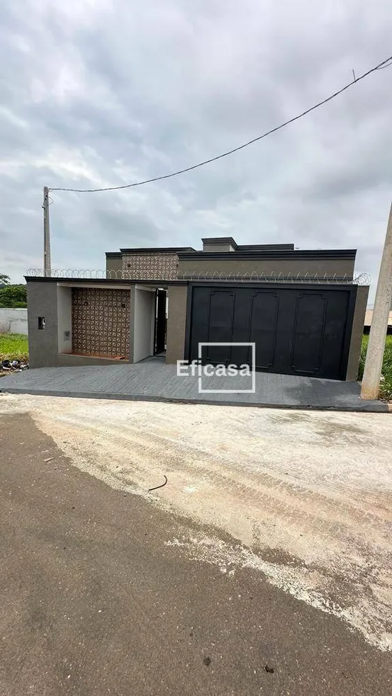 Casa, 3 quartos, 217 m² - Foto 1