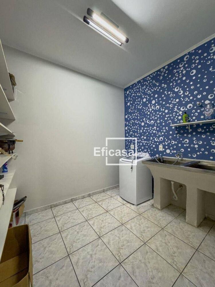 Casa, 3 quartos, 212 m² - Foto 13