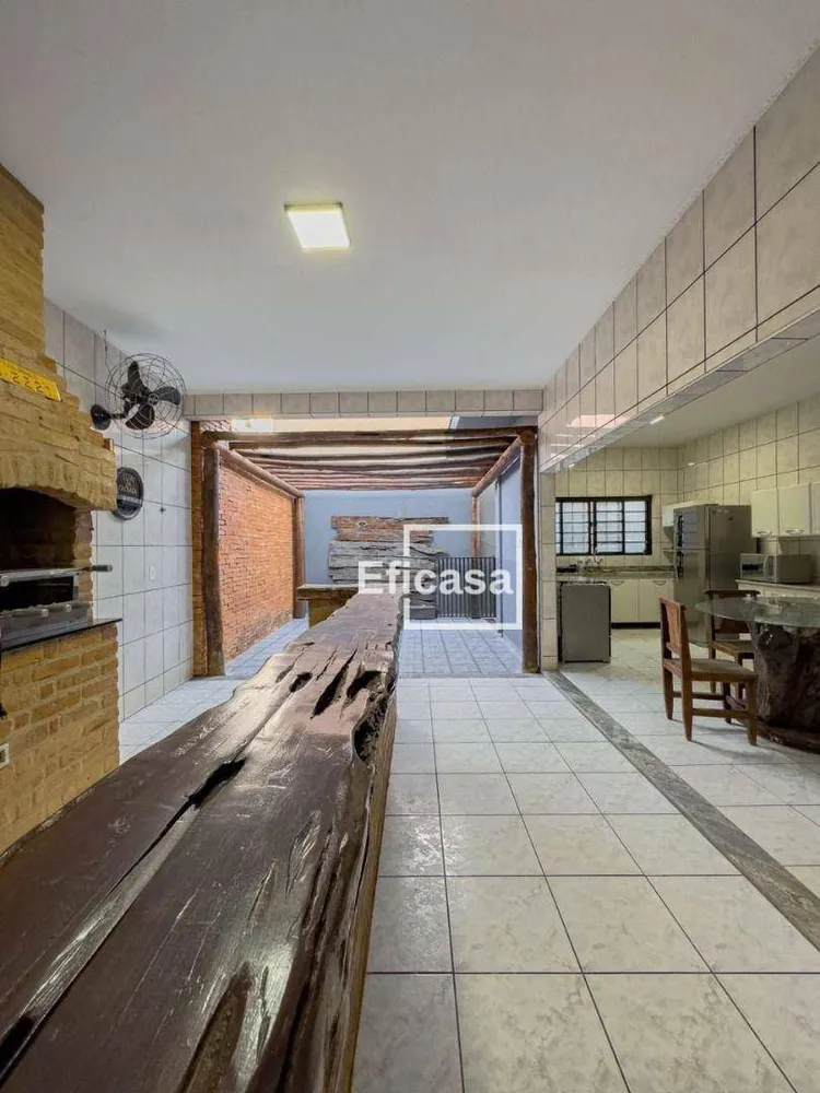 Casa, 3 quartos, 212 m² - Foto 18