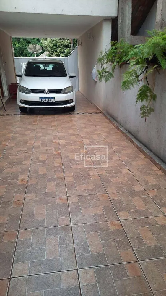Casa, 3 quartos, 130 m² - Foto 1