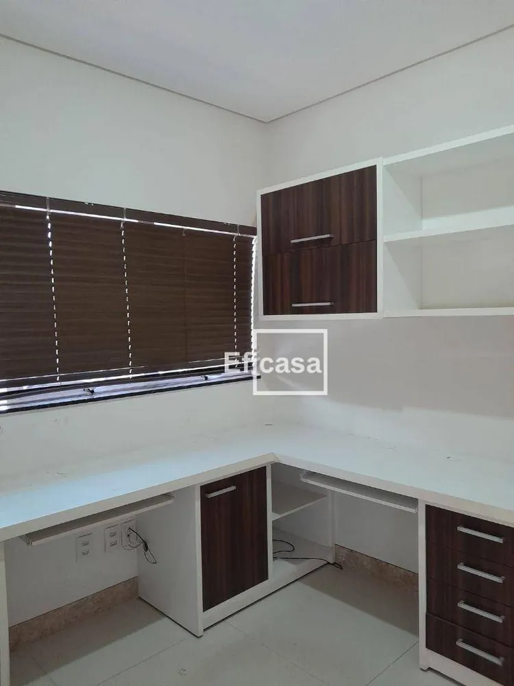 Casa, 3 quartos, 300 m² - Foto 2