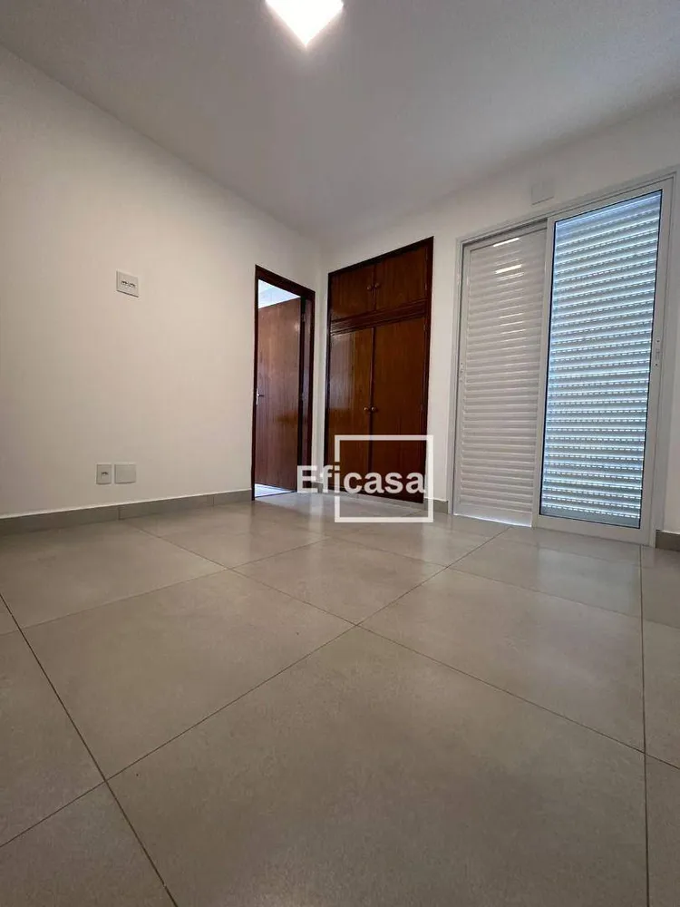 Apartamento, 3 quartos, 100 m² - Foto 1