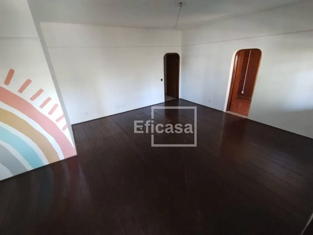 Casa, 10 quartos, 550 m² - Foto 2