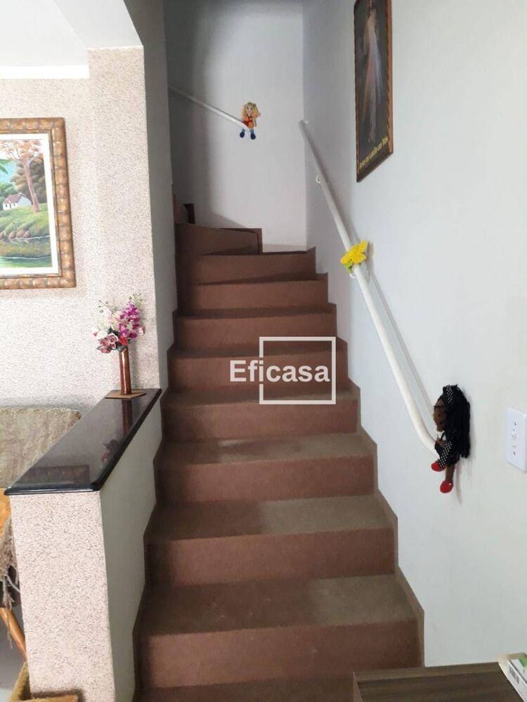 Casa de Condomínio à venda com 2 quartos, 100m² - Foto 4