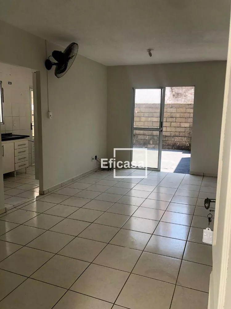 Casa de Condomínio à venda com 3 quartos, 90m² - Foto 4