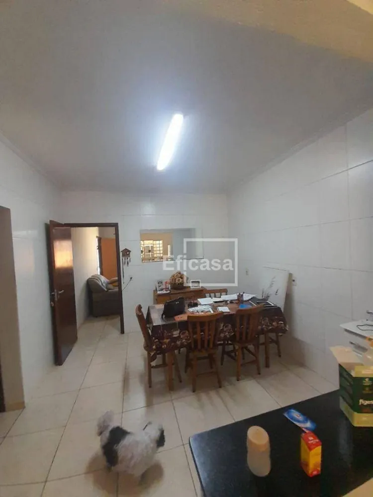 Casa, 2 quartos, 130 m² - Foto 1