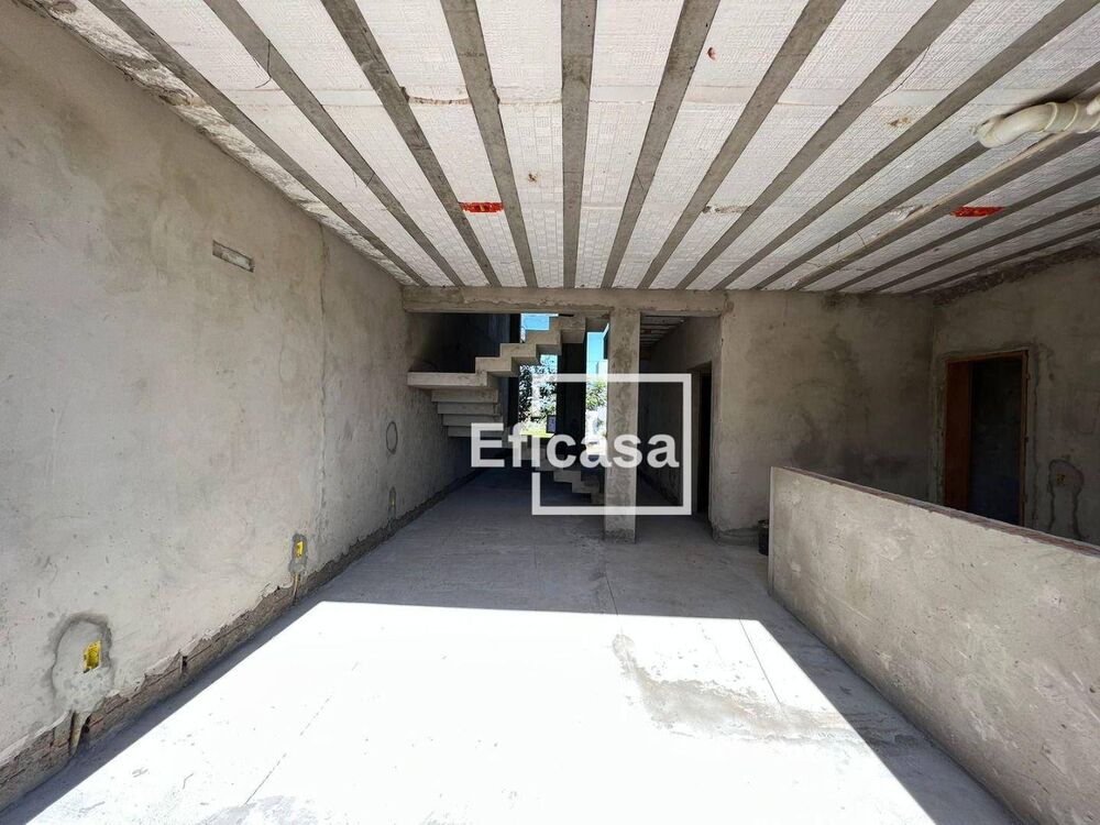 Sobrado, 3 quartos, 200 m² - Foto 1