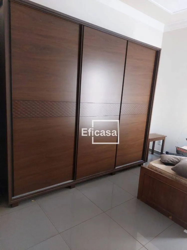 Casa, 3 quartos, 136 m² - Foto 1