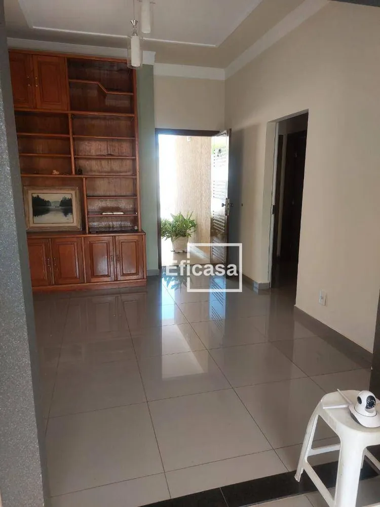 Casa, 3 quartos, 136 m² - Foto 4