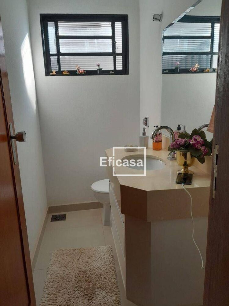 Casa, 3 quartos, 270 m² - Foto 8