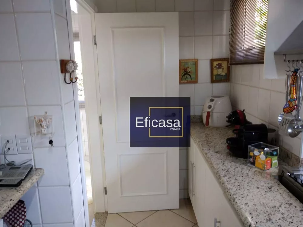 Casa de Condomínio à venda com 3 quartos, 310m² - Foto 15