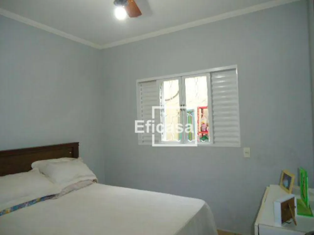Casa, 3 quartos, 130 m² - Foto 2