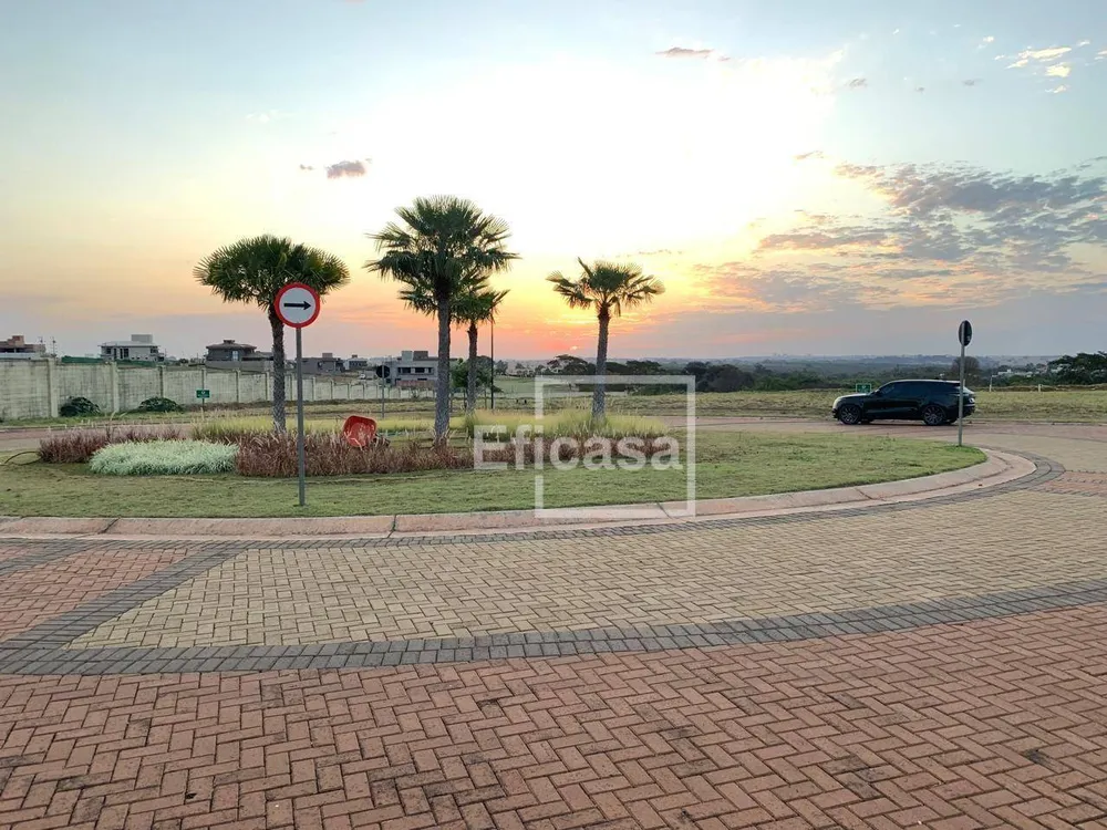 Loteamento e Condomínio, 2421 m² - Foto 3