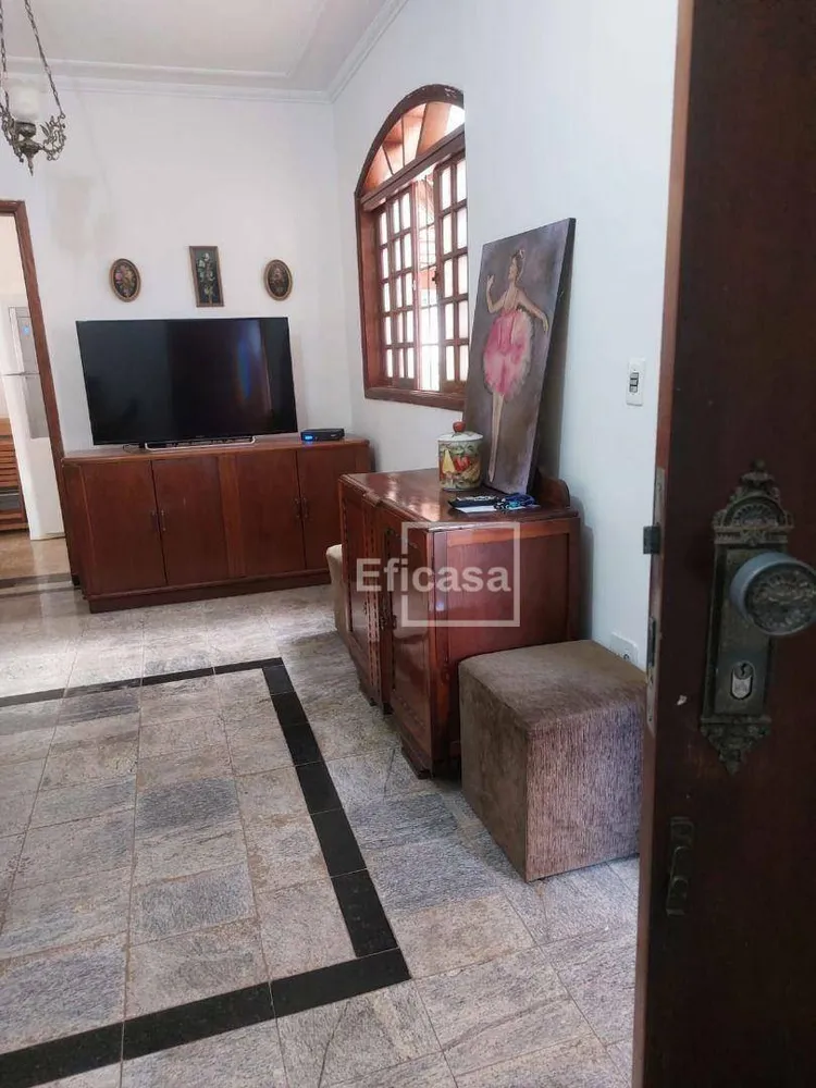 Casa, 3 quartos, 146 m² - Foto 2