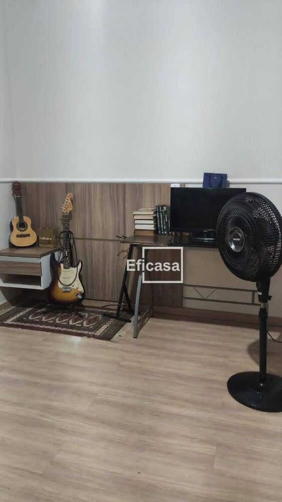 Casa, 3 quartos, 230 m² - Foto 2