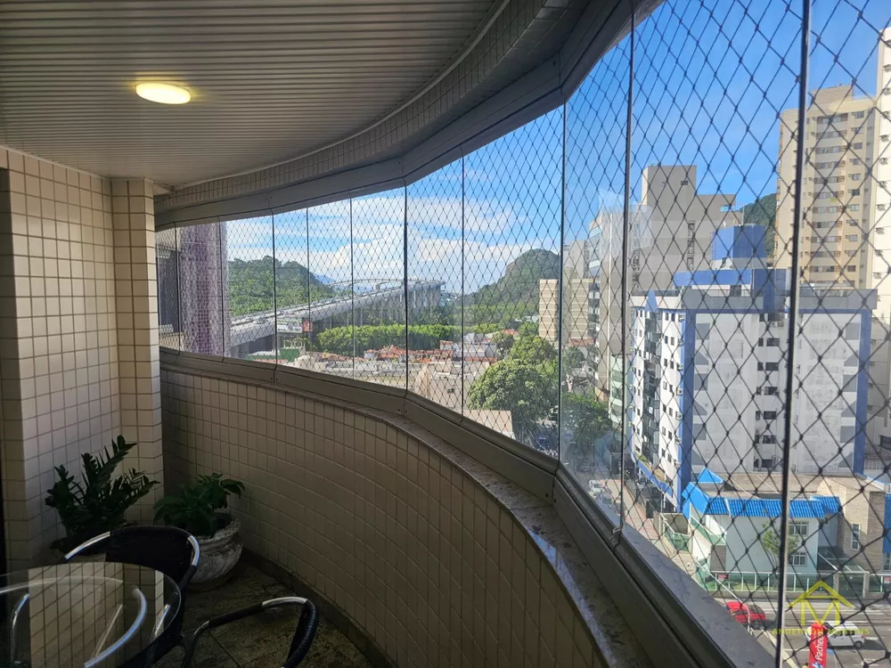 Apartamento à venda com 4 quartos, 250m² - Foto 2