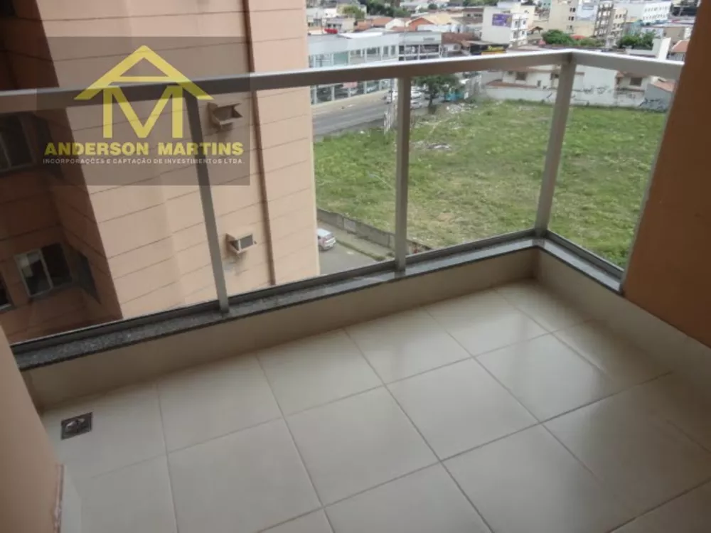 Apartamento à venda com 3 quartos, 106m² - Foto 1