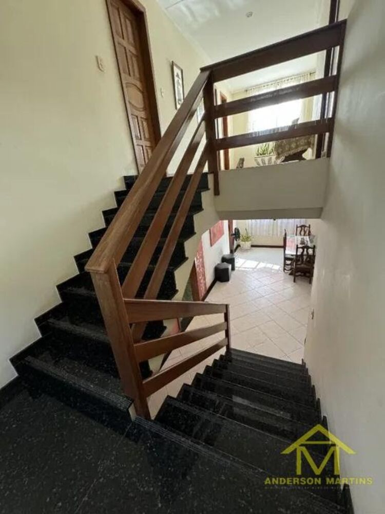 Casa à venda com 3 quartos, 260m² - Foto 9
