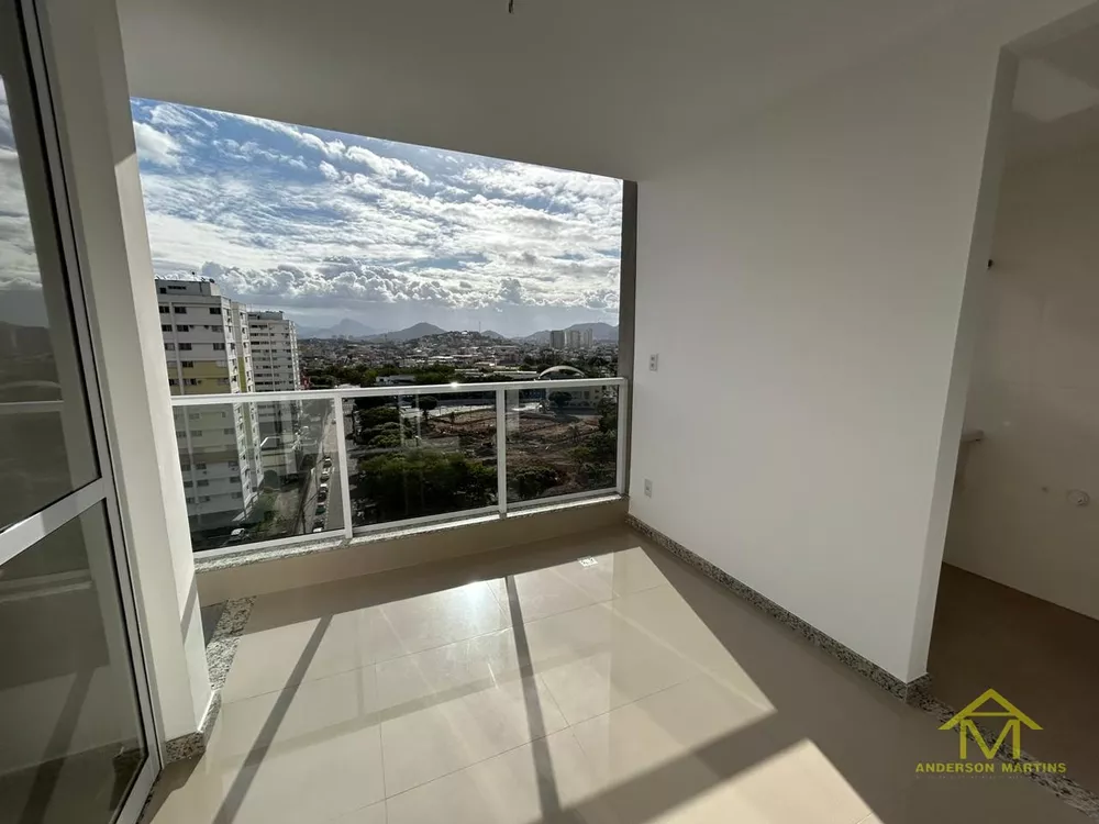 Apartamento à venda com 3 quartos, 71m² - Foto 2