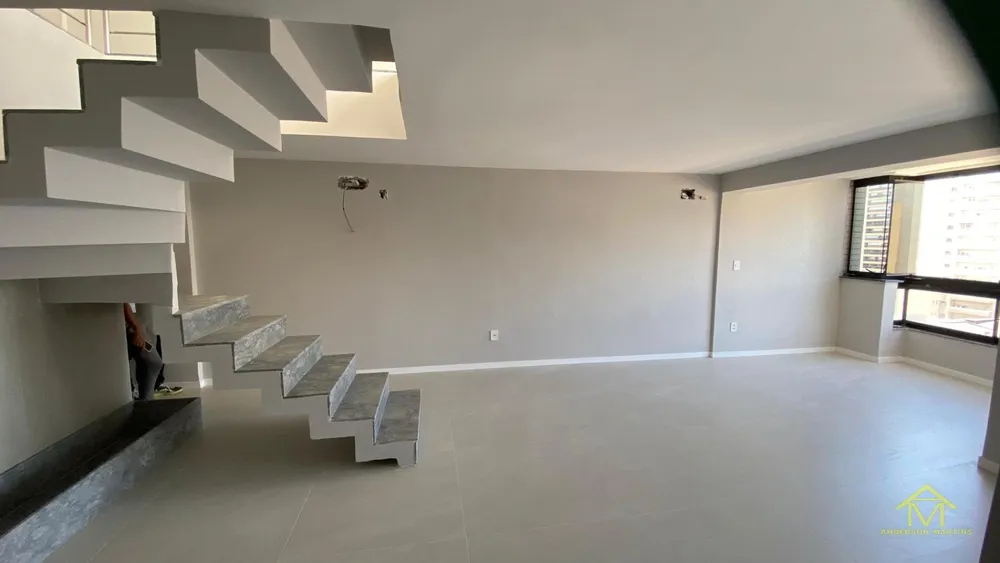 Cobertura, 4 quartos, 250 m² - Foto 2