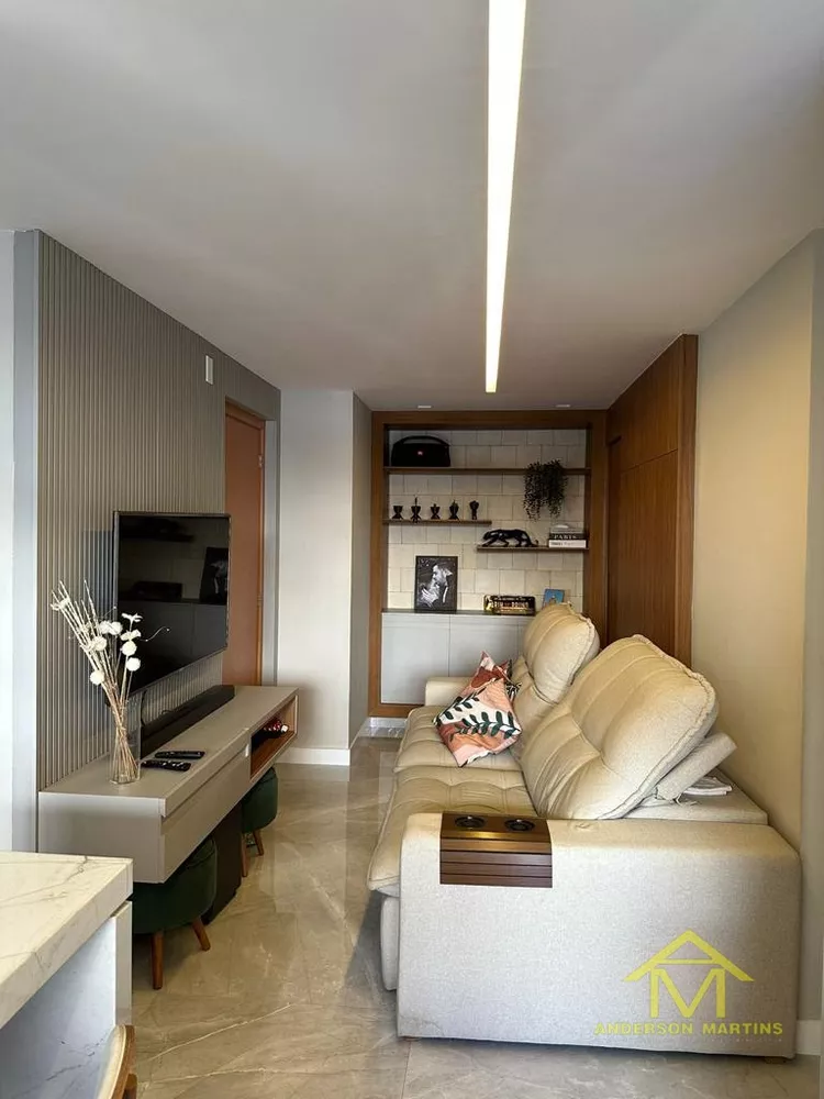 Apartamento à venda com 2 quartos, 64m² - Foto 32