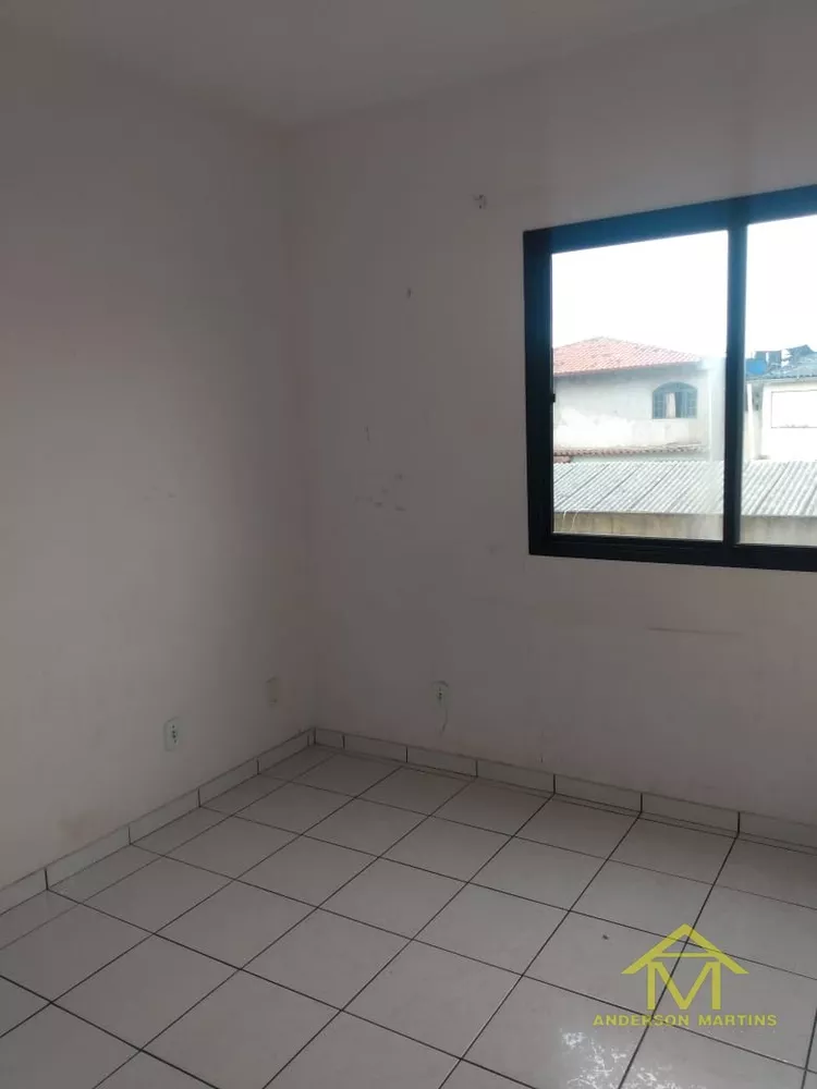 Apartamento à venda com 3 quartos, 100m² - Foto 1