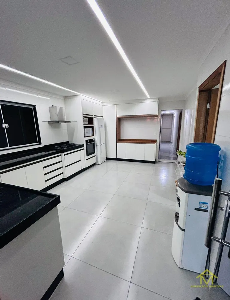 Casa, 4 quartos, 700 m² - Foto 3