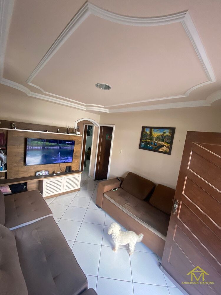 Casa à venda com 3 quartos, 96m² - Foto 2